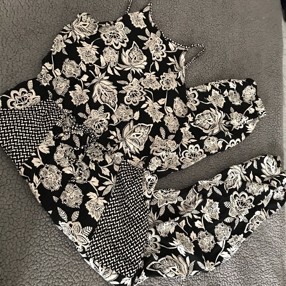 AMERICAN EAGLE OUTFITTERS Romper